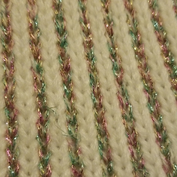 NWT Hat, Scarf & Gloves Set - Picture 3 of 5